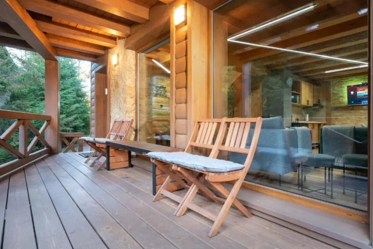 AC RiverStone CHALET
