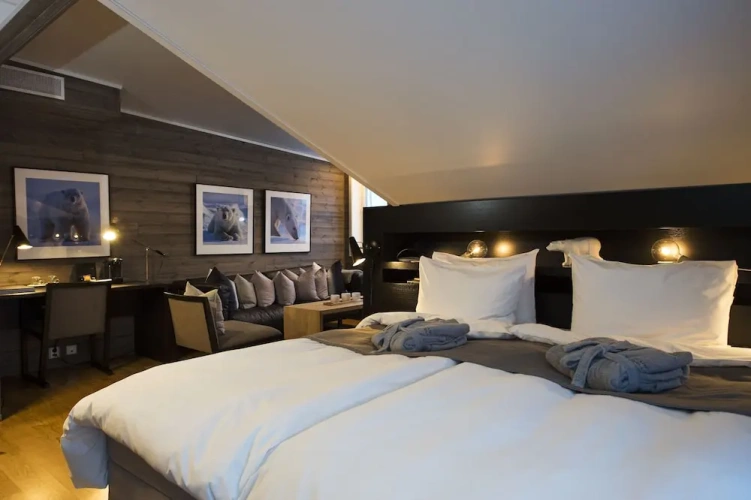 Suite