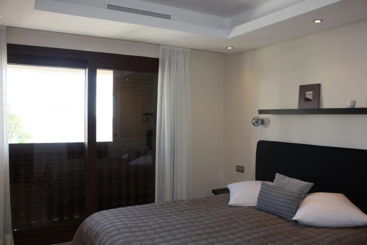 113 - Penthouse with private pool