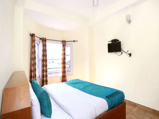 OYO 11864 Home Valley View 1BHK