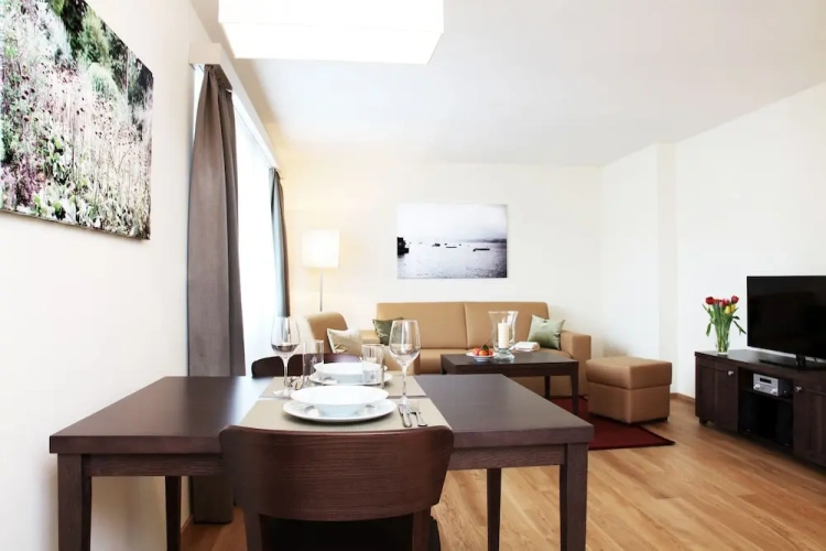 1 Bedroom Penthouse Suite