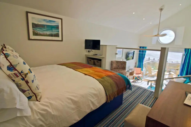 Beach Hut Suites
