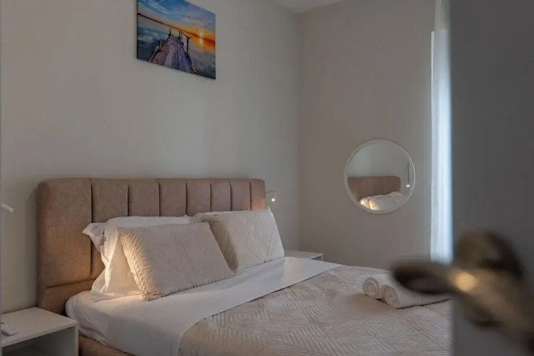 Esel Apartments