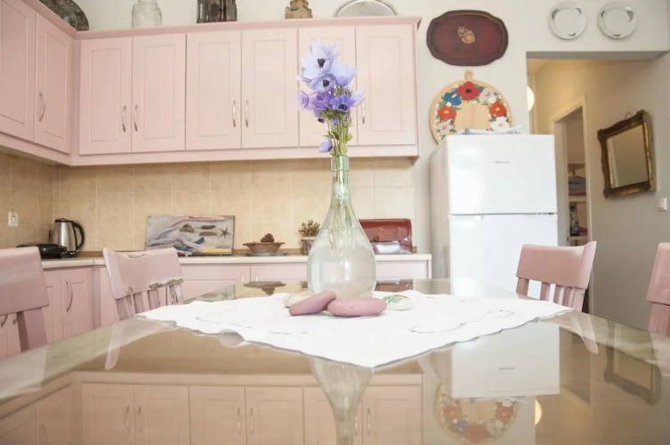 Brezza Apartment F