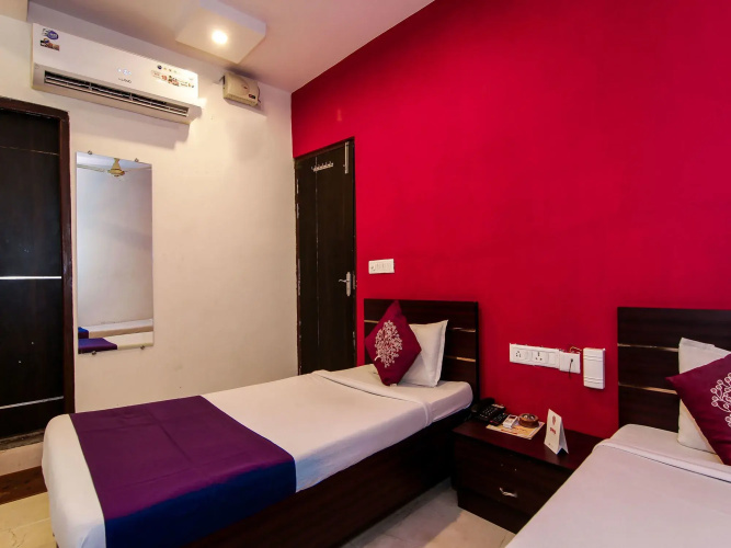 Oyo Flagship Bridge View Hotel