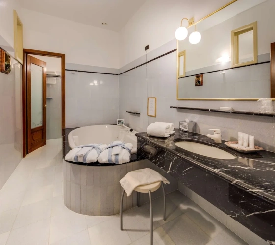 Single Junior Suite