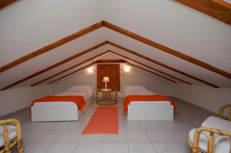 House VILLA BARETIC