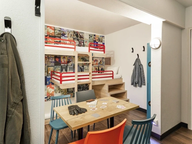 Standard Family room