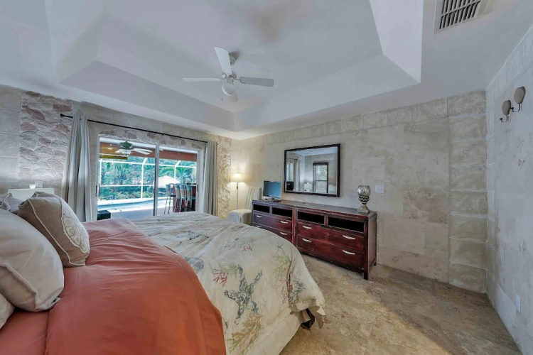 Palm Breeze 1035