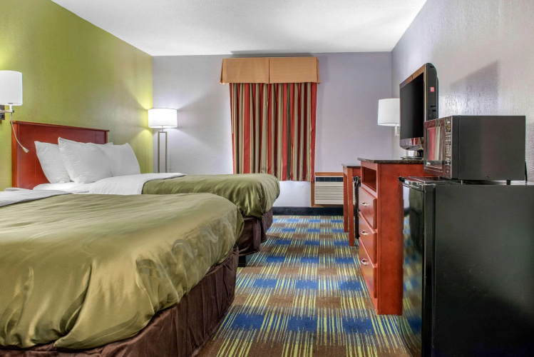 Quality Inn & Suites Bedford West