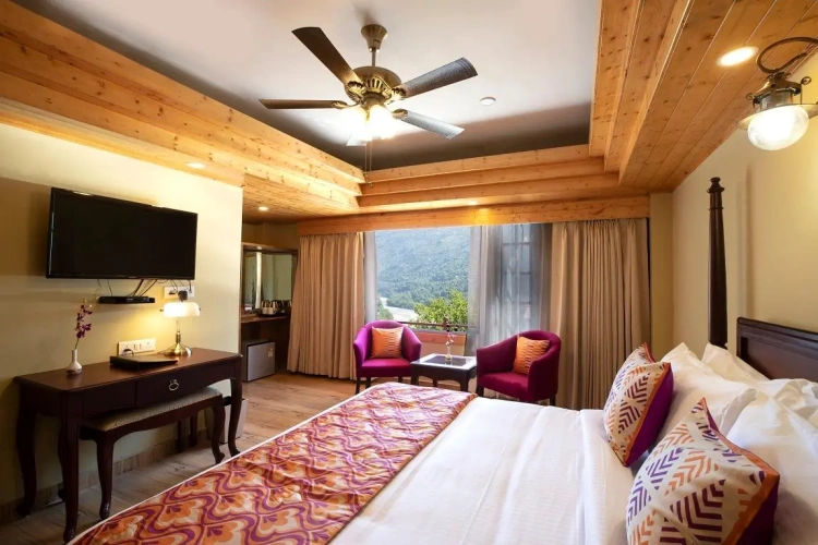 Superior room