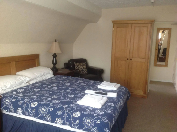 Shrewsbury Lodge