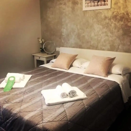 Comfort room with balcony