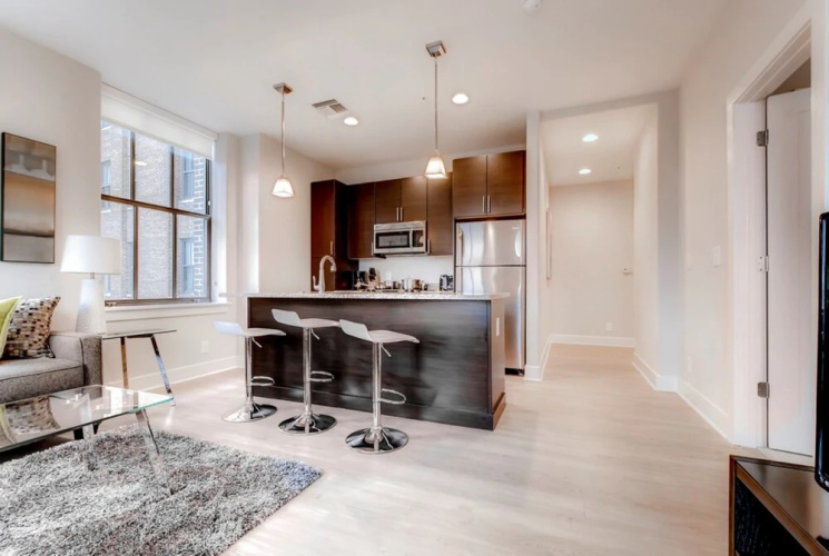 Global Luxury Suites at Harbor Point