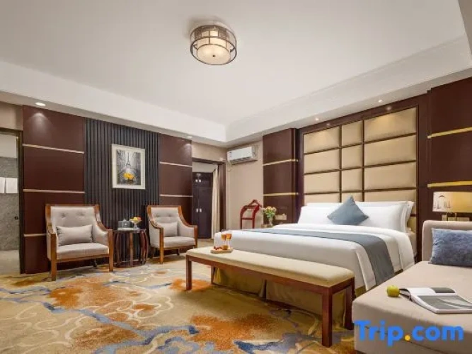 Presidential Attic Suite
