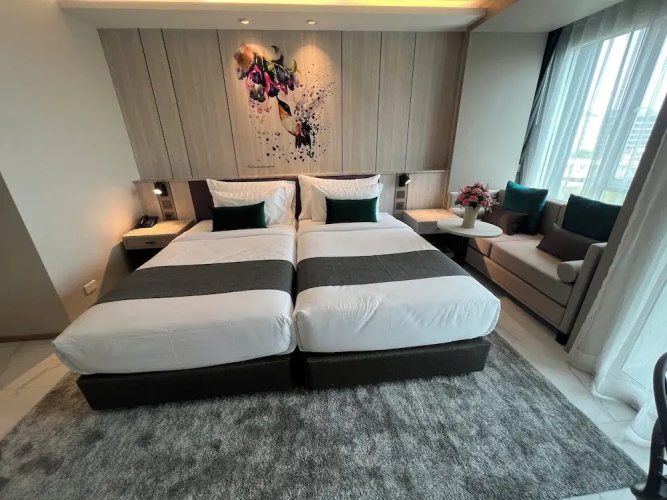 ARNI Skye Hotel