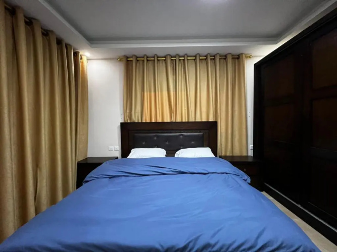 Amro Petra Apartment