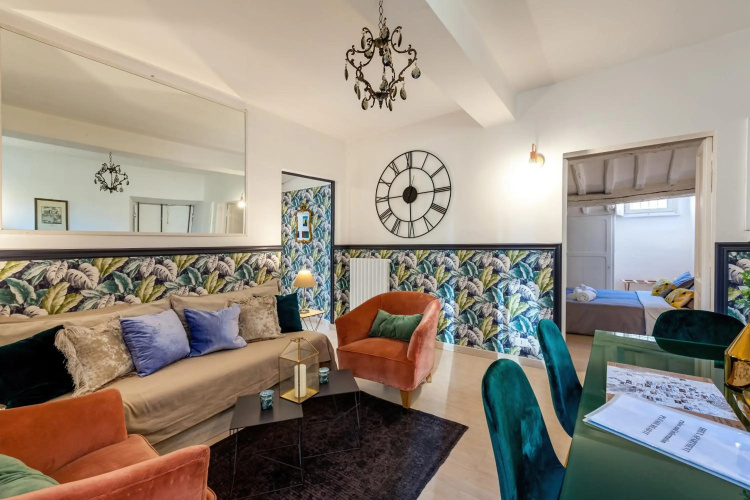 IREX Trevi Fountain Penthouse