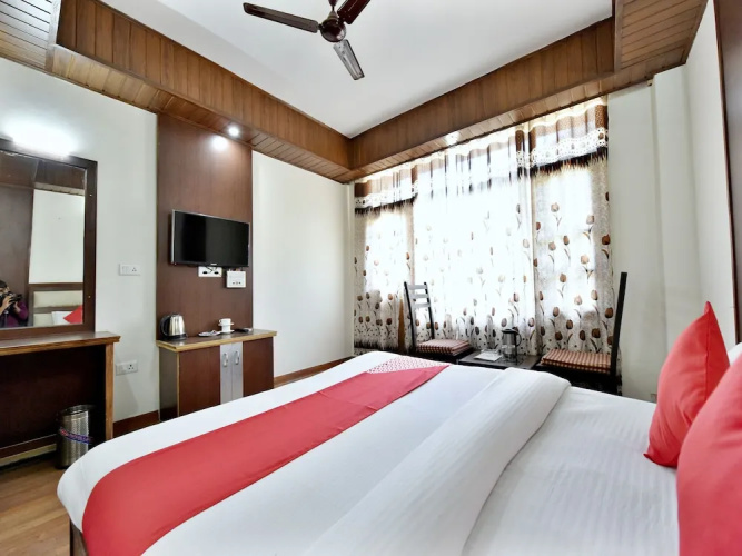 OYO 8797 Manali Mountain Regency