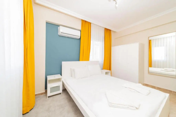 Flat With Balcony and Shared Pool in Belek