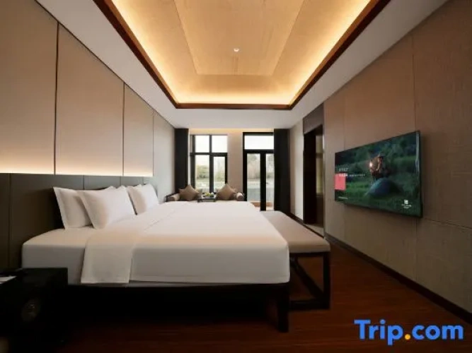 Standard Double room with view