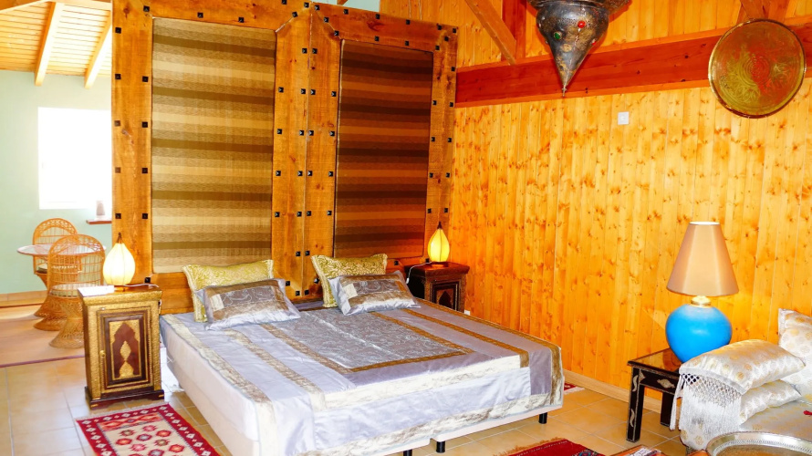 Inn Seventies Cheap & Chic II