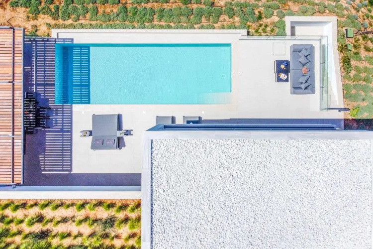 Villa Above the Blue