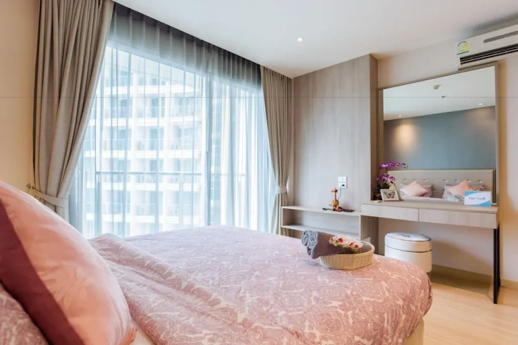Deluxe Double Studio with balcony and with city view