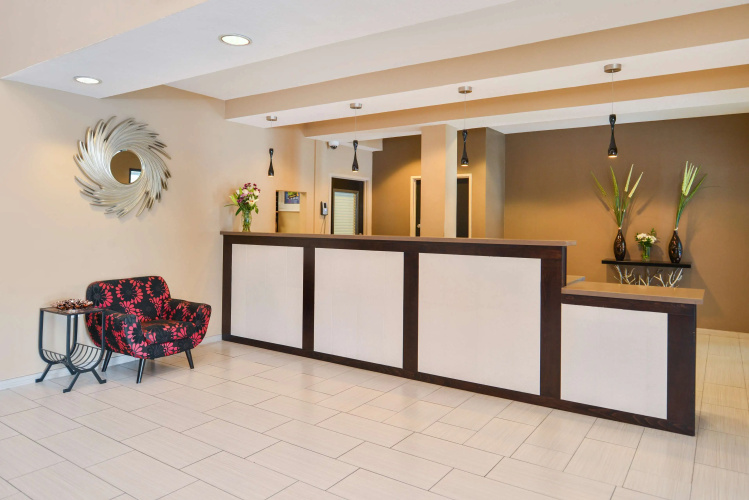Best Western Plus Mountain View Auburn Inn