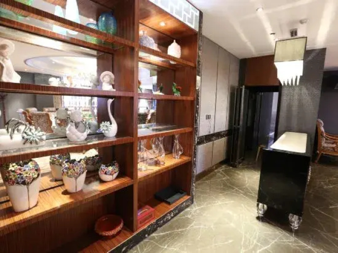 Blossoming Quality Hotel