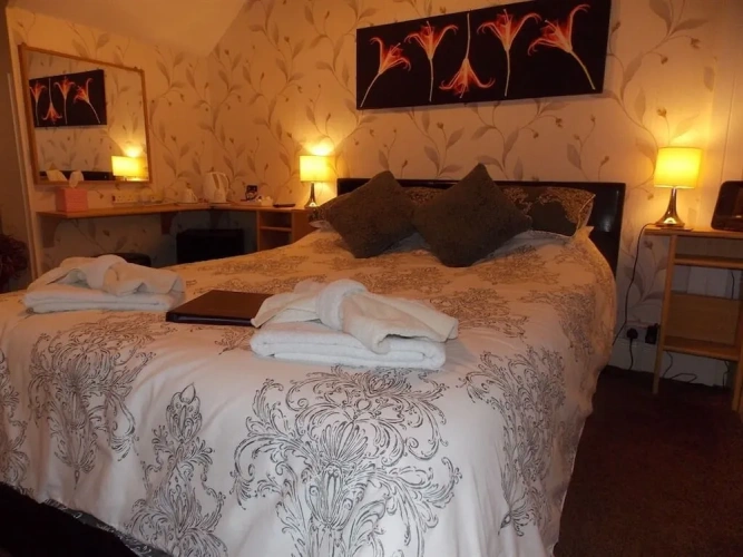 Standard Double room with inland view