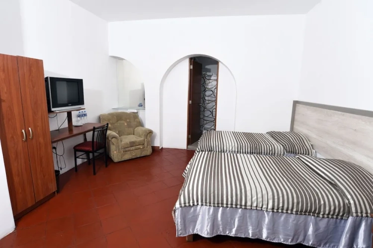 1 Bedroom Economy Twin room