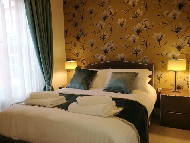 2 Bedrooms Suite