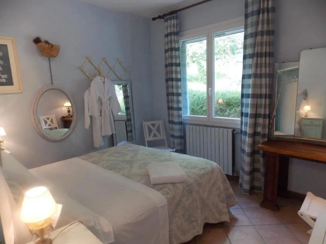 Standard Double room with garden view