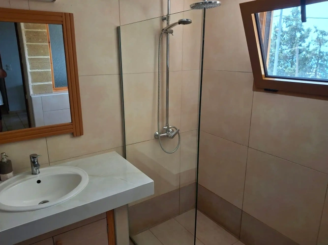 Standard Double Basement room