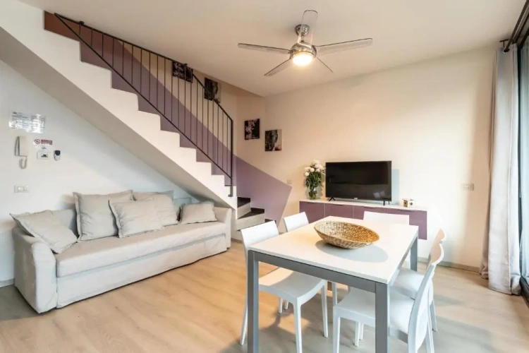 2 Bedrooms Deluxe Apartment