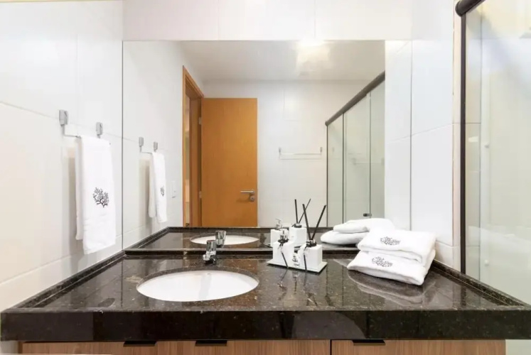 Flat 214 no Mana Beach- 093M