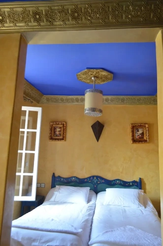 Standard Double room with city view