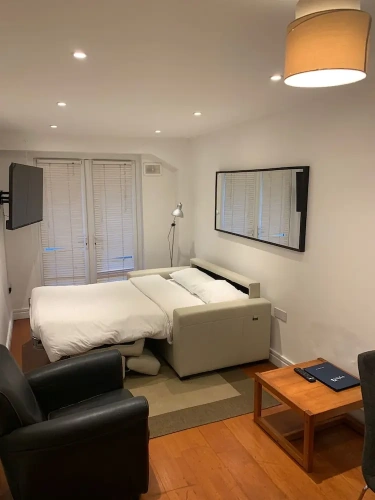 1 Bedroom Deluxe Apartment