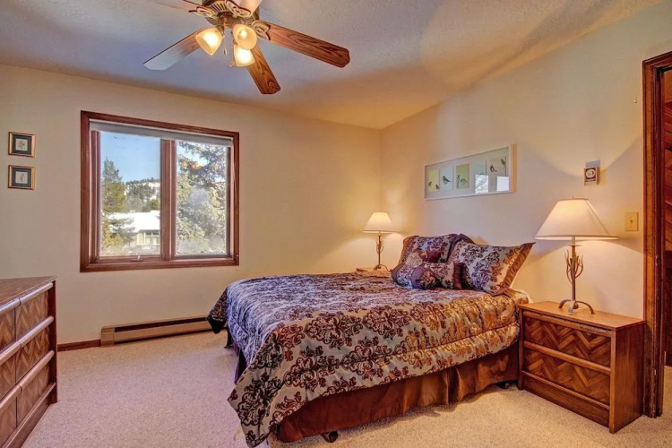 Trappeur 3 2 Br condo by RedAwning