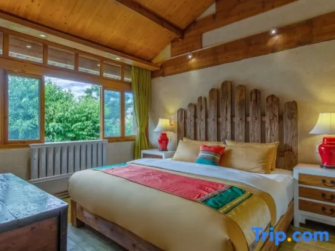 2 Bedrooms Suite