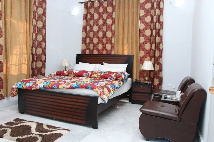 RIO INN Guest House