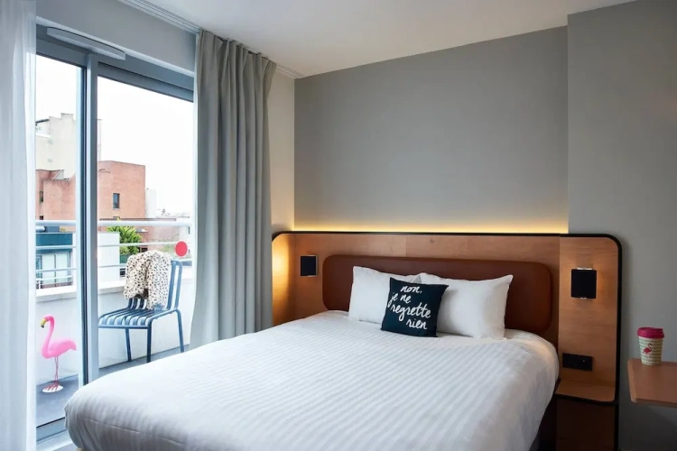 Standard Double room with balcony