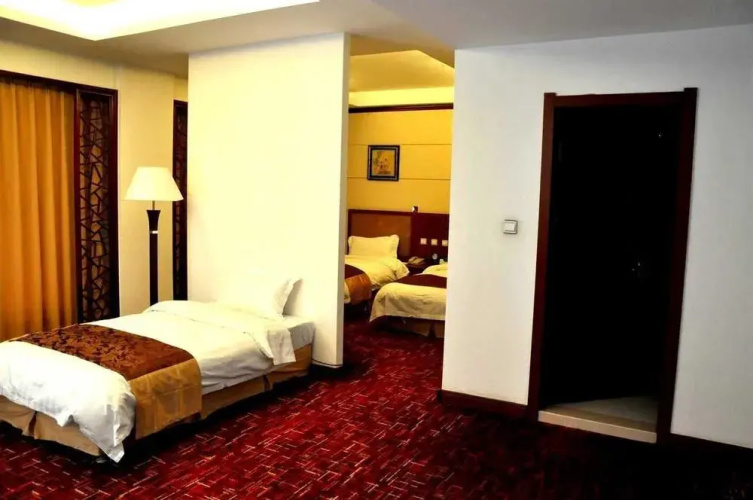Ningshan Hotel