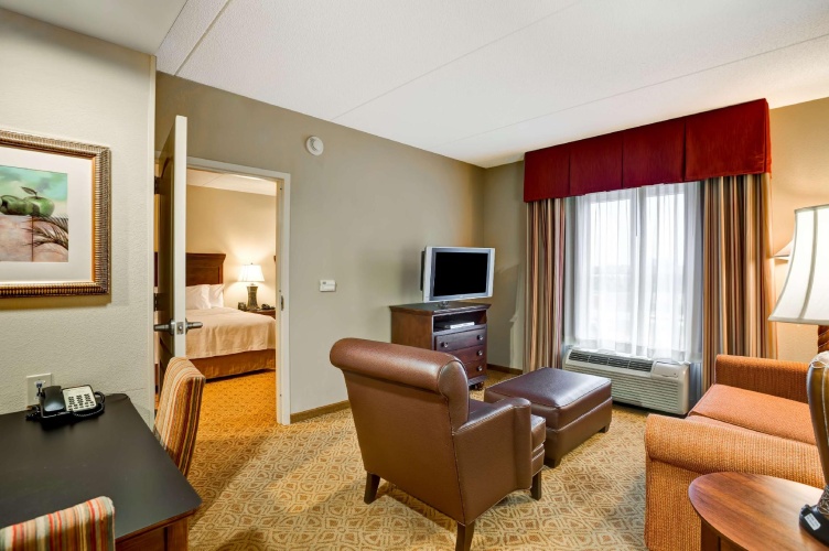 1 Bedroom Quadruple Suite