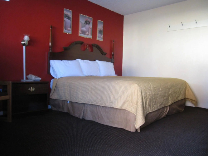 Palace Inn