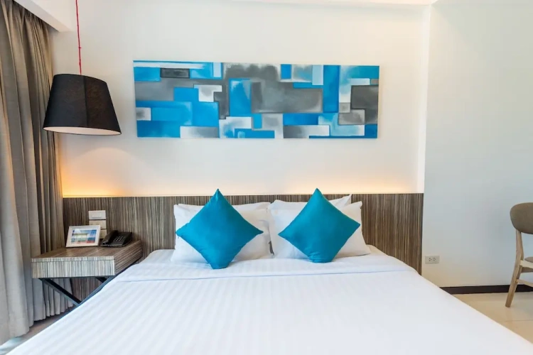 Deluxe room with balcony
