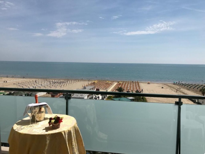 Standard Double room with sea view