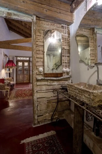 2 Bedrooms Suite