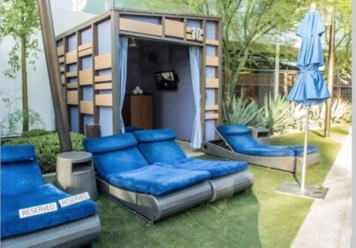 Standard Family room